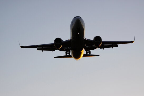 У Японії Boeing 737 здійснив екстрену посадку: двоє пасажирок госпіталізовані