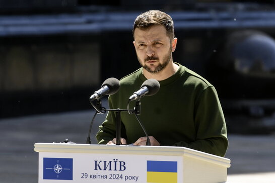 Зеленський вніс до Ради законопроєкт про направлення підрозділів ВМС у Туреччину й Британію