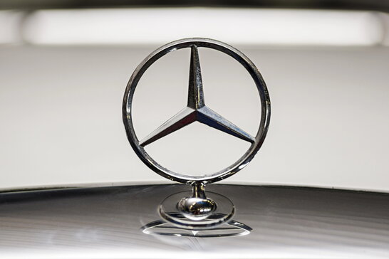 Mercedes припиняє виробництво свого найдоступнішого електричного кросовера