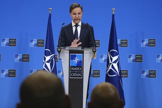 У Путіна закінчуються гроші, ідеї та солдати, - Рютте