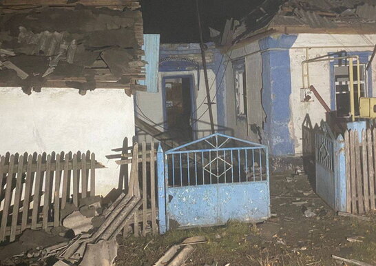 Троє поранених і зруйновані оселі: ворог атакував Дніпропетровщину