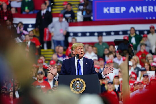 Американці освистали Трампа під час візиту на матч NFL у Меріленді