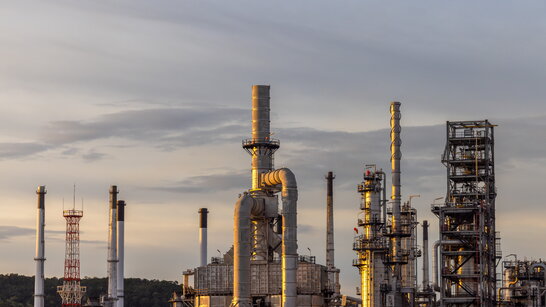 Сербський НПЗ NIS зупинив роботу через брак російської нафти