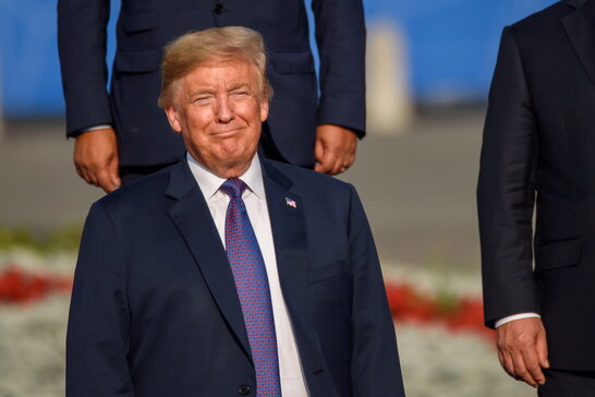 "Розмір переможе": Трамп заявив про перевагу Росії, попри повагу до хоробрості українців