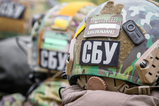 Знімав роботу ППО з вікна багатоповерхівки: СБУ затримала киянина, який "злив" позиції військових