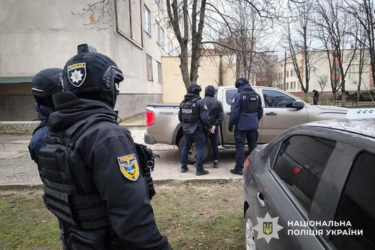 У Миколаєві батьків підозрюють у продажі немовляти