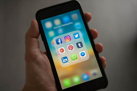 Fitbit представили застосунок для відстеження стану близьких