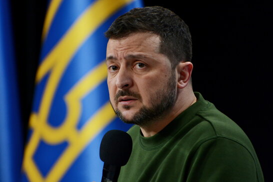 Зеленський: росія платить сотнями життів за кілометр української землі
