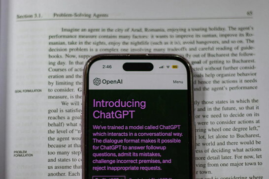 OpenAI запроваджує перевірку віку користувачів ChatGPT у Європі