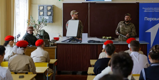 Як рф перетворює дітей Луганщини на операторів дронів під виглядом "творчих занять"