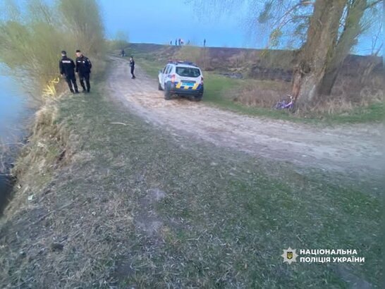 На Рівненщині зникли двоє малолітніх дітей: тіло одного хлопчика знайшли у водоймі