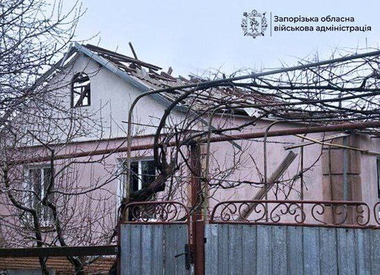 Впродовж доби окупанти завдали 788 ударів по Запорізькій області: троє чоловіків поранені