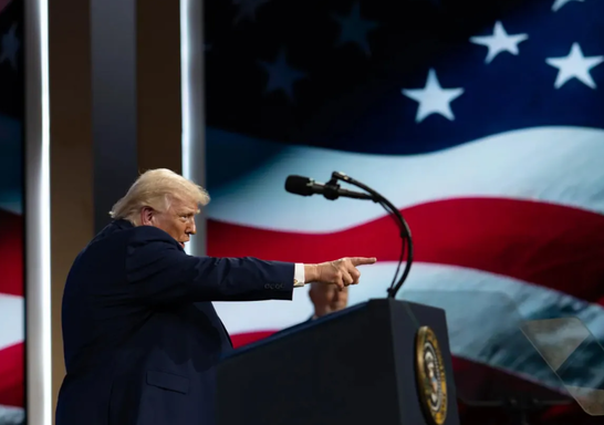 Трамп пояснив, як США можуть "знищити Іран за 4 години"