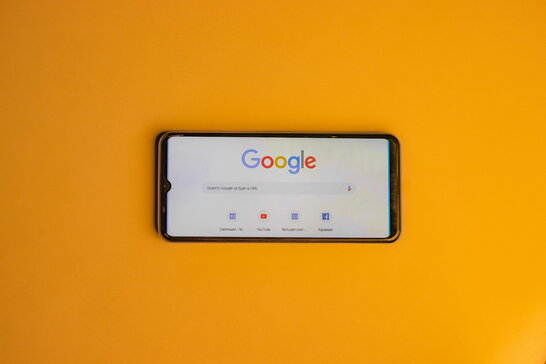 Google каратиме сайти за маніпуляції кнопкою «Назад»
