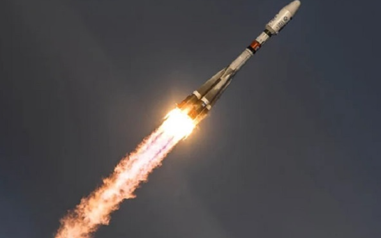 Росія запустила в космос ракету "Союз" із військовими супутниками