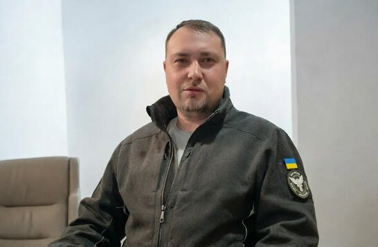Знайомство у поїзді, перше побачення з вагами і кілька відмов: як Буданови стали парою