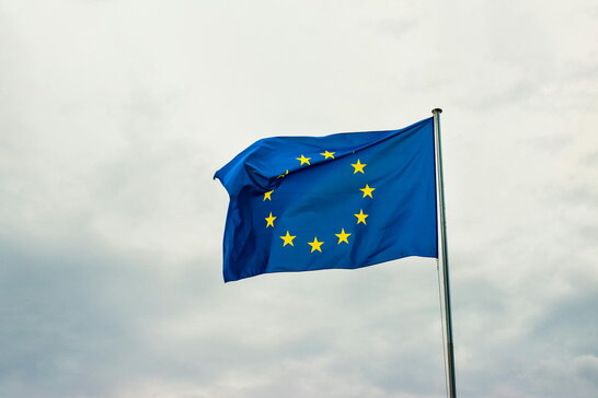 Єврокомісія не планує послаблювати санкції проти російських енергоносіїв