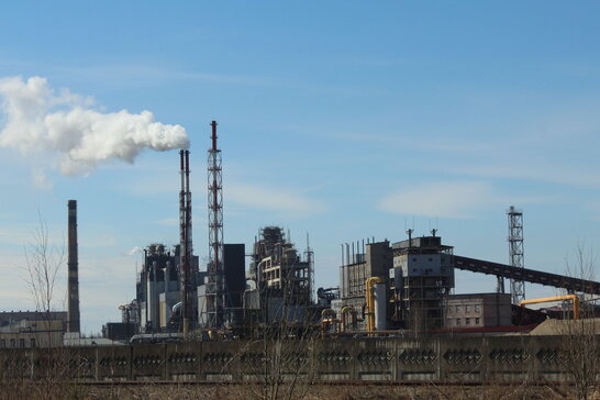 Куйбишевський НПЗ зупинив переробку нафти після атаки дронів