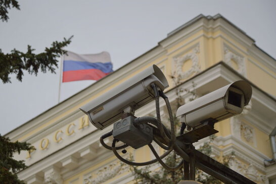 кремль запускає мільйони фейків, щоб впливати на відповіді ШІ та пошуковиків – ЦПД