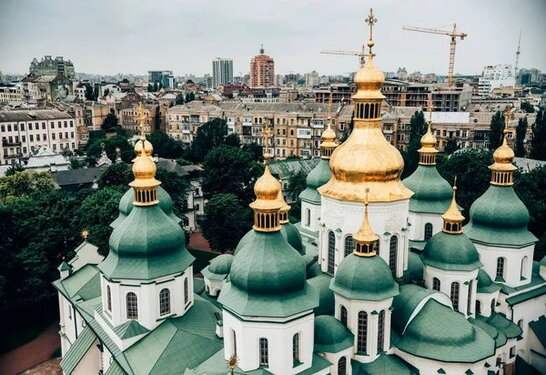 Зеленський доручив розпочати підготовку до 1000-річчя Києво-Печерської лаври