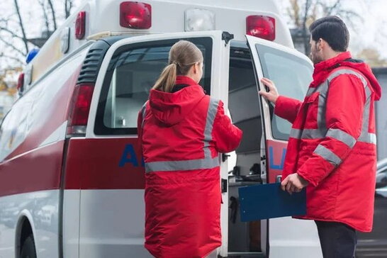У Рівному рятувальники визволили 15-річну дівчину, яка застрягла в поштоматі