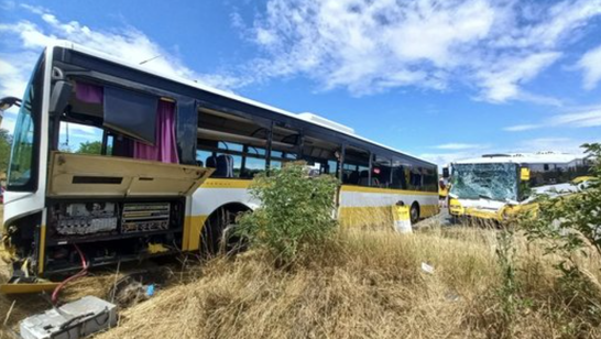 Дві українки постраждали під час зіткнення двох автобусів у Чехії