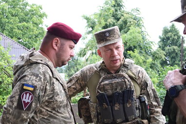 На окремих ділянках фронту є просування - Сирський
