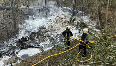 На Івано-Франківщині ліквідували пожежу, внаслідок пориву нафтопроводу