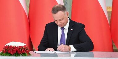 Дуда підписав закон про допомогу українцям у Польщі