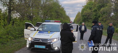 На Вінниччині невідомі напали на поліцейських й розстріляли одного з них