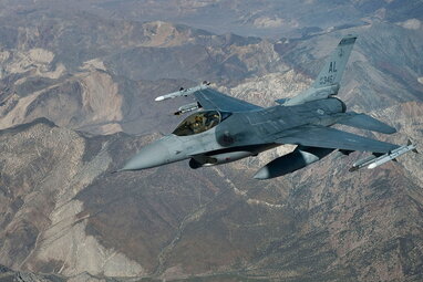 Повітряні сили: Не можемо розголошувати точну дату, коли з’являться F-16