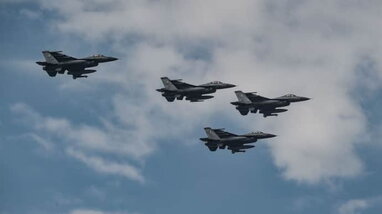 Нідерланди планують відправляти Україні F-16 з осені