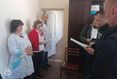 Без підстав надали групу інвалідності сину посадовця: лікарям на Черкащині повідомили про підозру