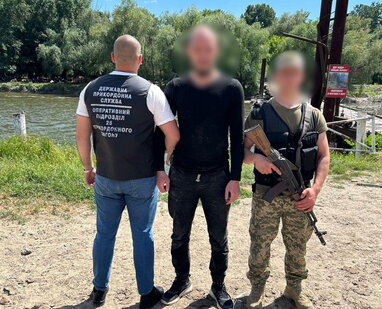 Прикордонники затримали "спайдермена-ухилянта" на Одещині
