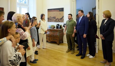 Зеленський і прем’єр Португалії зустрілися із рідними військових та українською громадою