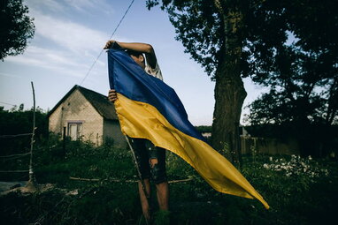 Українські діти допомагають дорослим тримати країну - Зеленський