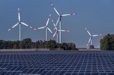 Німеччина за перше півріччя отримала рекордні 58% електроенергії з відновлюваних джерел