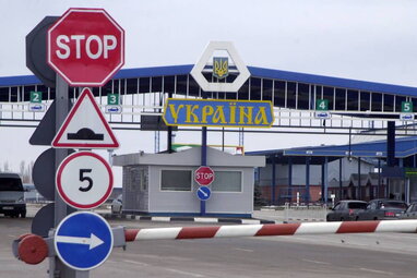 Для перетину кордону з Польщею жодних дозволів перевізникам не потрібно - Мінвідновлення