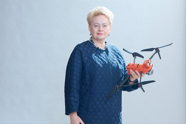 У Литві волонтери та Грибаускайте запустили збір на закупівлю дронів для України