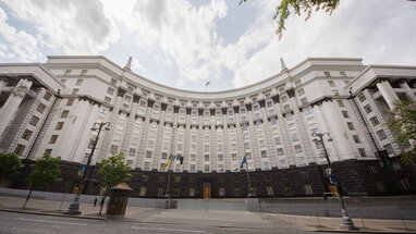 В Україні скоротять кількість податківців і збільшать оклади у ДПС - постанова Кабміну