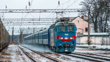 Укрзалізниця збільшила кількість місць у поїздах на свята на 4 тисячі