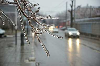 В Україні завтра без істотних опадів, вдень - до 5° тепла