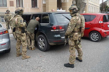 На Тернопільщині судитимуть посадовців ТЦК, які заробляли на ухилянтах до 150 тисяч доларів на місяць