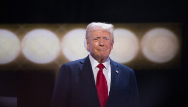 45% американців підтримують політику Трампа — опитування