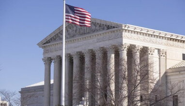 Верховний суд США тимчасово заблокував депортацію групи венесуельців, яких підозрюють у зв’язках з бандами