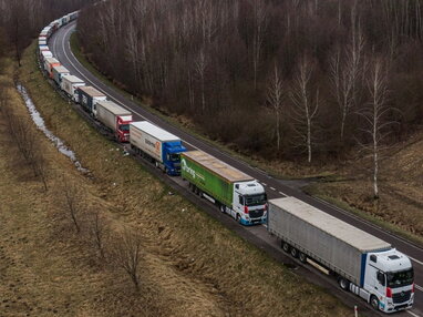Польський суд остаточно заборонив перевізникам блокувати кордон з Україною