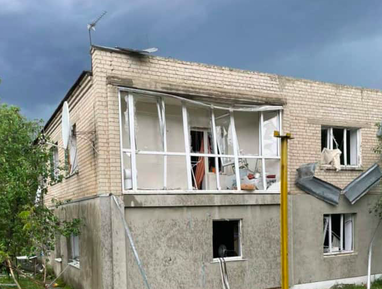 Окупанти атакували село на Харківщині: постраждали дві людини
