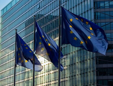 ЄС ухвалив 17-й пакет санкцій проти Росії: під обмеження потрапив тіньовий флот і сфера прав людини