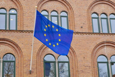 "Цифрове повноліття": ЄС розглядає запровадження вікових обмежень для соцмереж