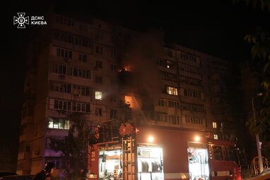 Київ атакували ракетами та дронами: спалахнули пожежі, є постраждалі